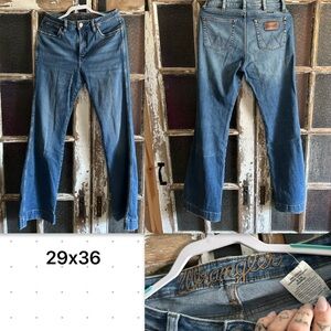 Wrangler Women's Classic Blue Flare Jeans